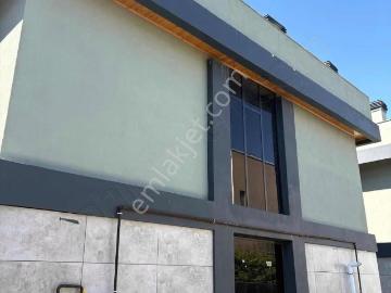 Etimesgut Yeni Bağlıca Mh. Satılık 6+1 Sıfır Villa