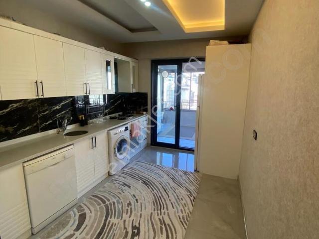 Çetin Emlak'tan.ertuğrulgazi Lüks 2.+1 Daire, 112m², Cam Balkon