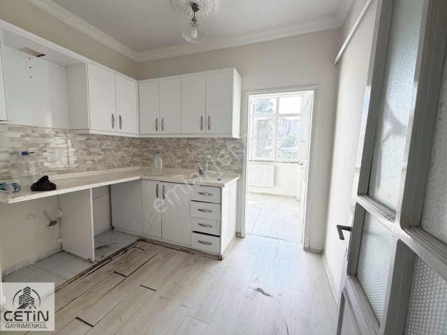 Çetin Gayrimenkul'den Çarsı Valilik Arkası Kiralık 2+1 Ofis & Ev