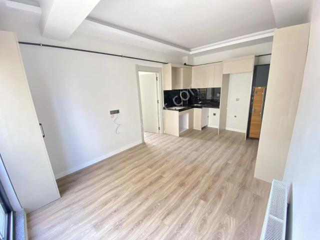 Çetin Gayrimenkulden Karamanlıda Satılık Sıfır 1+1 Daire