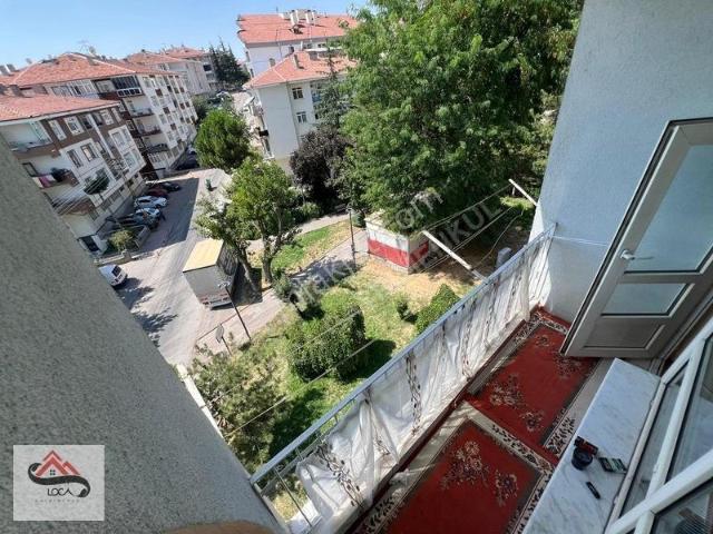 Etlık İncili Sokakta 3+1 Ara Kat Kiralık Boş Teslim