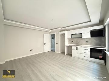 ETLİK'TE SIFIR HASTANELERE YÜRÜME MESAFESİ KATTA OTURUM HAZR 2+1