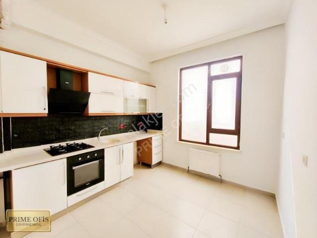 Etlik Yayla 2+1 Altında Daire Var Bakımlı Asansörlü Boş Daire