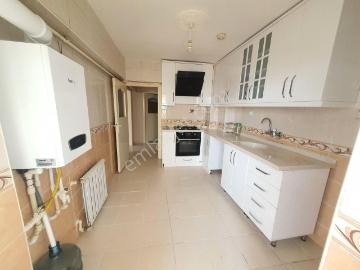 Etlik Yayla Geniş 3+1 Sağlık Ocağı Yakın Cadde Üzeri Arakat