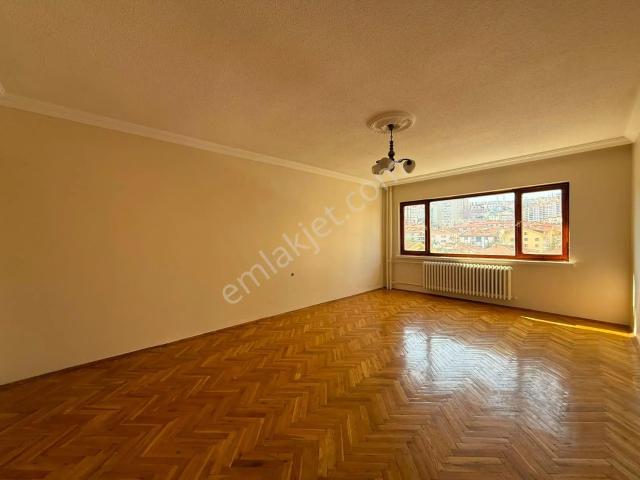 Etlik Barış Sitesi 120m2 3+1 5.kat Kiralık Hastaneler Bölgesinde
