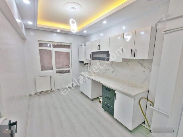 Etlik Barışyolu Cadde Üzeri Ultra Lüx Yapılı Yatırıma&oturuma Uygun 3+1 120m²