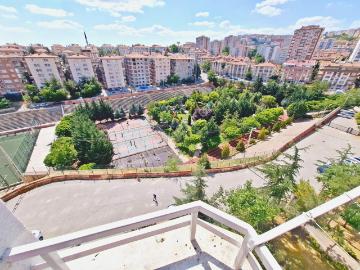 Etlik Barışyolunda Yeşil Alan Park Manzaralı Geniş Kiralık 3+1 Bağımsız Salon Mantolamalı Bina