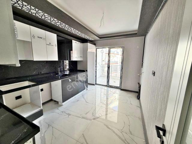 Etlik Şehir Has Ve Antarese 3 Km Acil Satılık Sıfır 3+1 Daireler