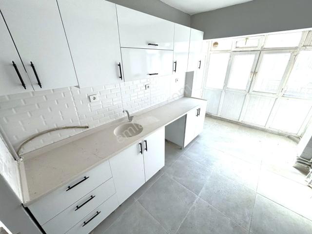Etlik Şehir Hast Yakını Katta Merkezi Konumda Kiralık 3+1 Prıme Ofıs'ten