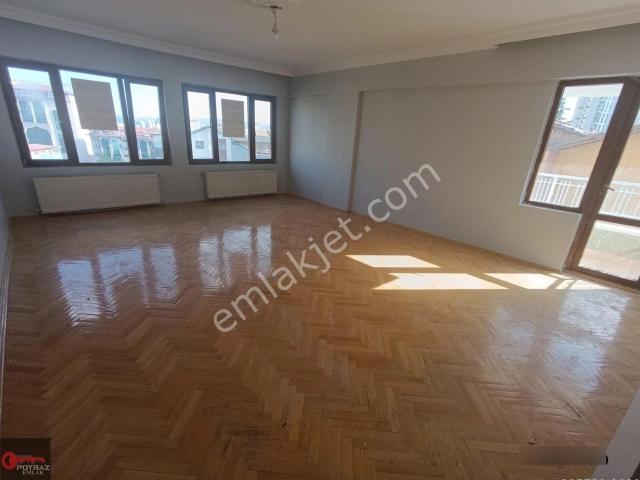 Etlik Şehir Hastanesi Yürüme Mesafesi 6+1 Bağımsız Boyalı Yapılı Teraslı Kiralık Daire