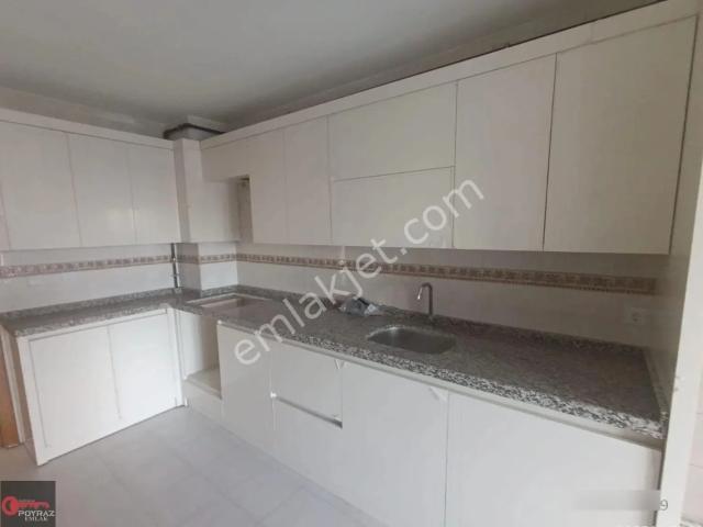 Etlik Şehir Hastanesi Yürüme Mesafesi 6+1 Bağımsız Boyalı Yapılı Teraslı Kiralık Daire