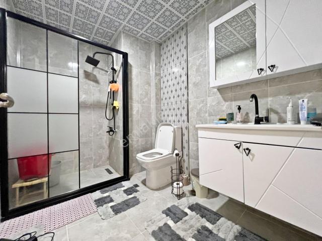 Etlik Mah. Merkezde 3.katta Çift Balkonlu 3+1 Mantomalı 125m² Net Satılık Daire