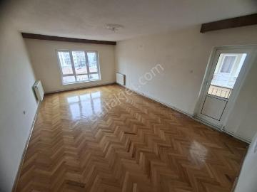 Etlik Mahallesinde 3+1 110m2 Kiralık