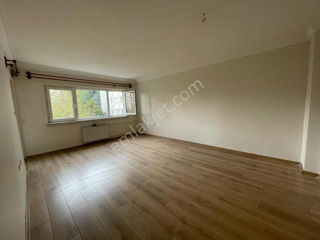 Etlik'te Site İçerisinde 4.kat Peyzaj Cephe Yapılı Kiralık Daire