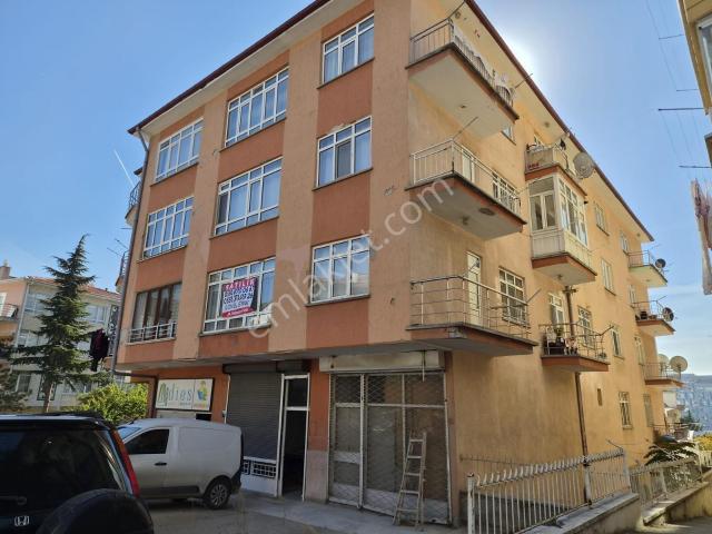 Etlil Şehir Hastenesi Karşısında Katta Geniş 3+1 Satılık Daire