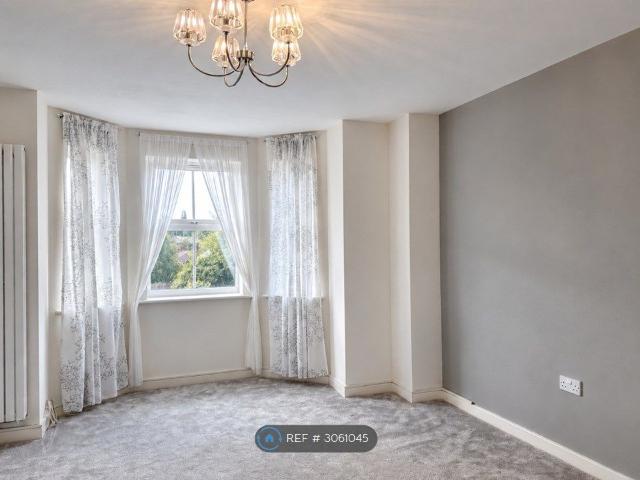 Etruria Court, Stoke On Trent ST1, 2 bed flat to rent, £800 pcm | PrimeLocation