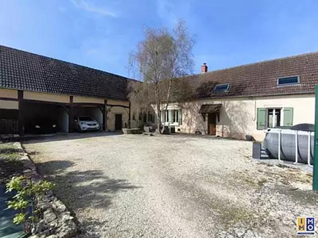 Etréchy 18800 Achat / Vente maison 8 pièces t8 terrasse parking