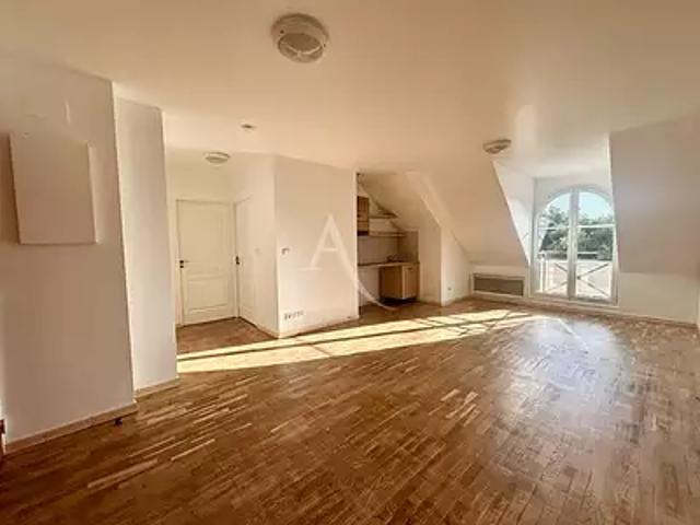 Etréchy 91580 Achat / Vente appartement 2 pièces t2 au dernier étage parking