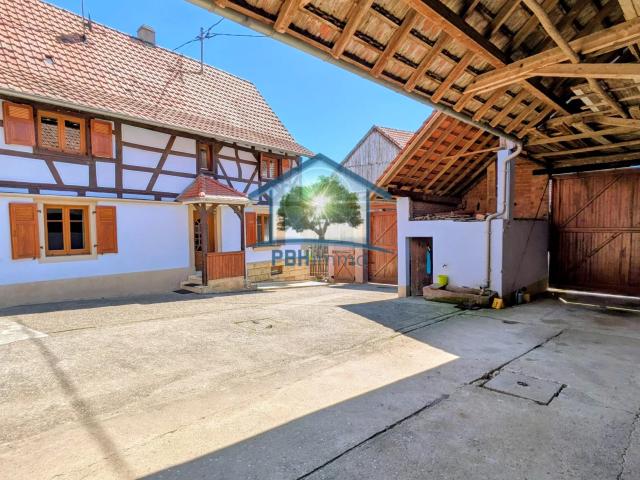 ETTENDORF 67 Corps de ferme 136m² avec Dépendances 340m² au sol et Jardin sur 23.64 ares