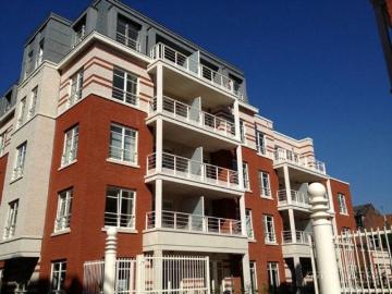 ETTERBEEK: REZ DE CHAUSSEE MEUBLE 3 CHAMBRES + TERRASSE/JARDIN Etterbeek