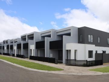Mickleham, Hume, Victoria, Victoria - Parking