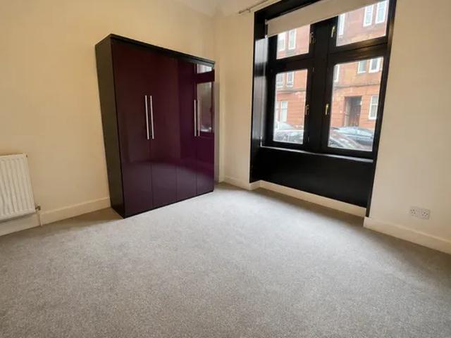 Ettrick Place, Shawlands, G43 1UB