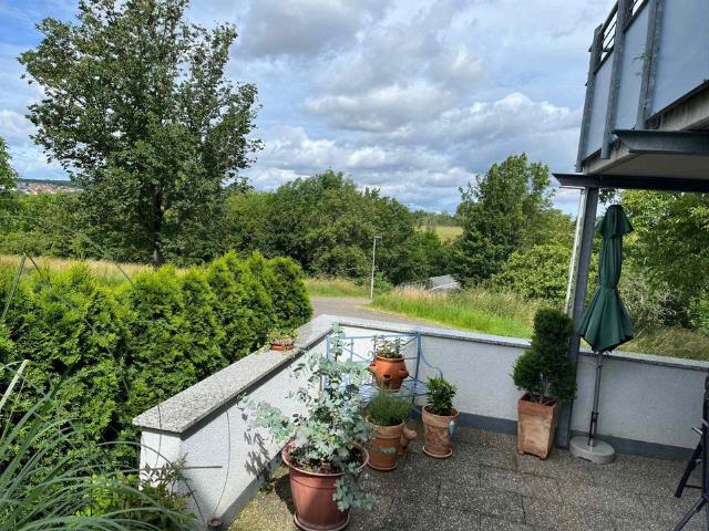 ETW, WN Neustadt, Ortsrand, ohne Makler