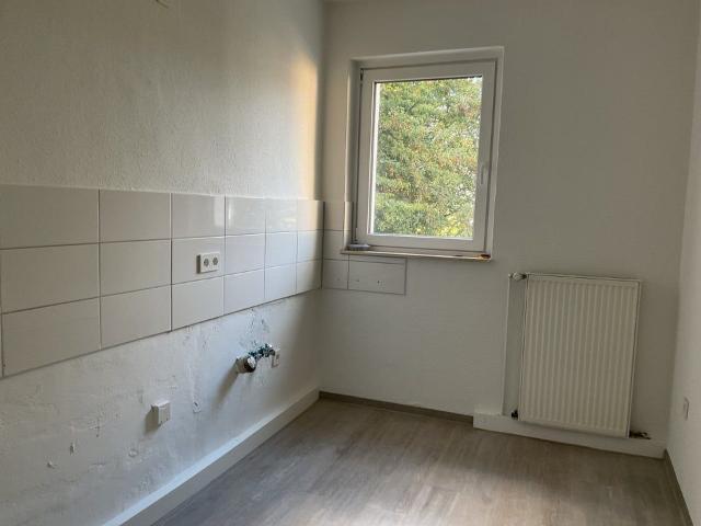 Etwas besonderes: günstig geschnittene 3 Zimmer Wohnung