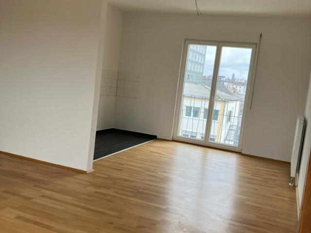 Etwas besonderes: 2 Zimmer Wohnung im Penthouse Stil