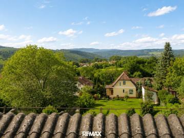 Etwas ganz Besonderes Traumgrundstück mit unverbaubarem Fernblick in absoluter Ruhelage, Pendlertraum!