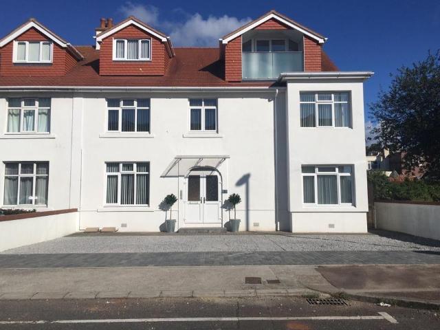 Eugene Road, Paignton, TQ3 2PQ 2 bed flat to rent £1,050 pcm £242 pw