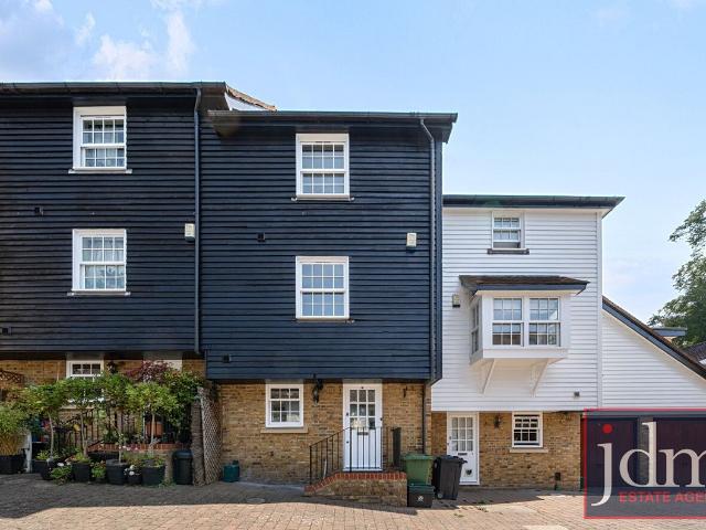 Eugenie Mews, Chislehurst BR7, 3 bed terraced house to rent, £2,250 pcm | PrimeLocation