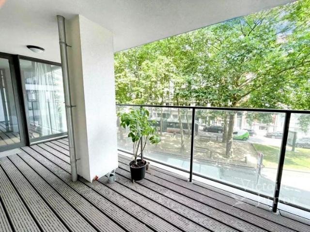 EUROPEAN NEIGHBORHOOD 2 bedroom apartment