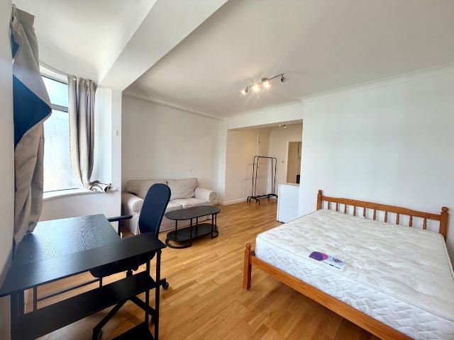 Euston Road, London NW1, Studio to rent, £2,300 pcm | PrimeLocation