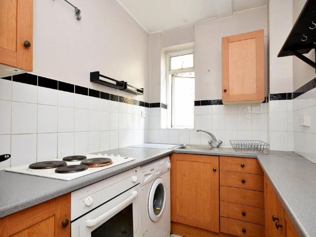 Euston Road, Marylebone, London, NW1 1 bed flat to rent £2,817 pcm £650 pw