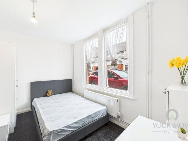 Euston Road, Northampton NN4 1 bed in a house share to rent £630 pcm £145 pw