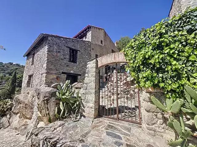 Eus 66500 Achat / Vente maison