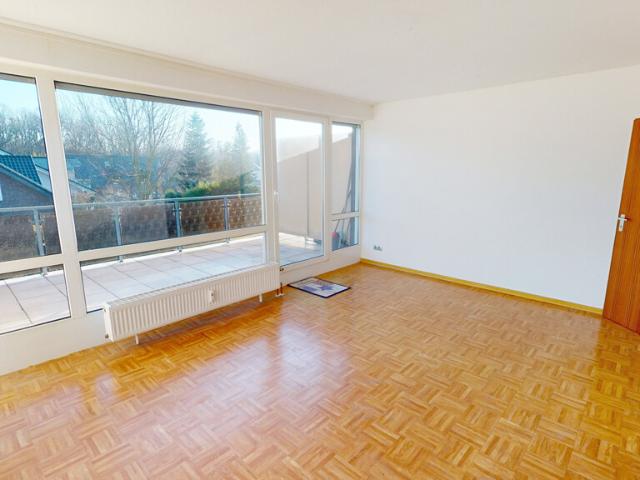 Euskirchen! 3 Zi. Mietwohnung mit Dachterrasse und TG Stellplatz in ruhiger Lage! SN 5048