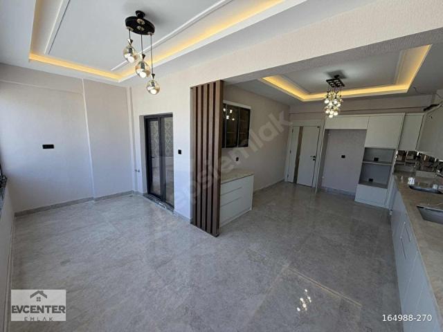 EV CENTER DAN TAŞINMAYA HAZIR 2,5+1 EMSALSİZ DAİRE