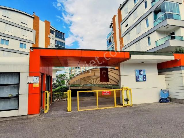 Evşen'den 1+1 Katta Eşyalı Orange Park'ta