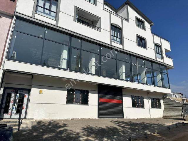 Evola Gayrimenkulden İşlek Cadde Üzeri Dükkan Ve 4 Dubleks Daire