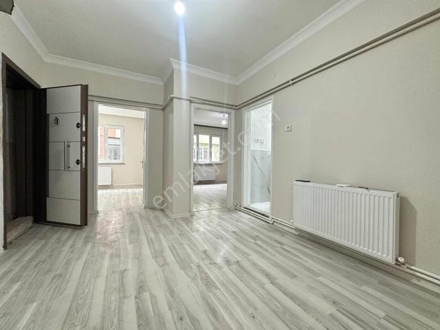 Evola Gayrimenkul'den Nacıye Kanalıcı Okulu Yanında 2+1 Kiralık