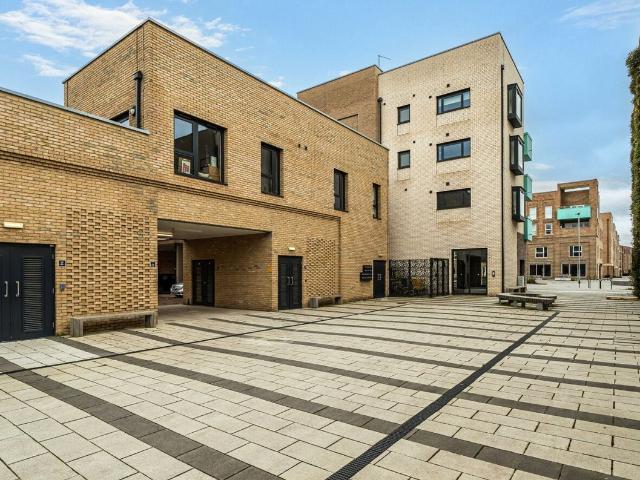 Evolution Court, Cambridge, Cambridgeshire CB3, 2 bed flat to rent, £1,750 pcm | PrimeLocation