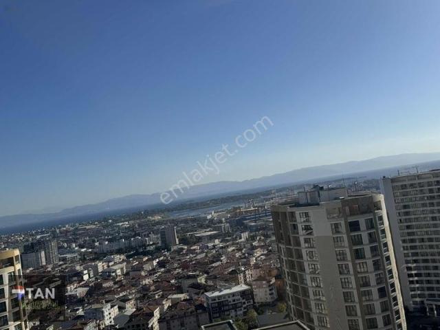 Evora İstanbul Tuzla E Parselde Manzaralı Full Eşyalı 1+1