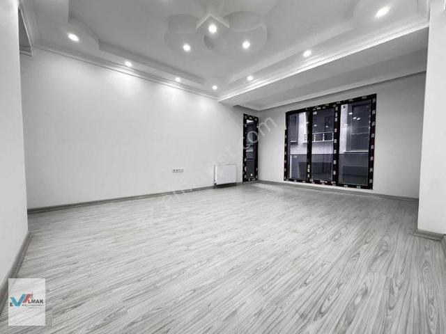 Evalmak'ta Cennet Mh'de Tapu Masrafı Yok,100m2/2+1 Satılık Daire