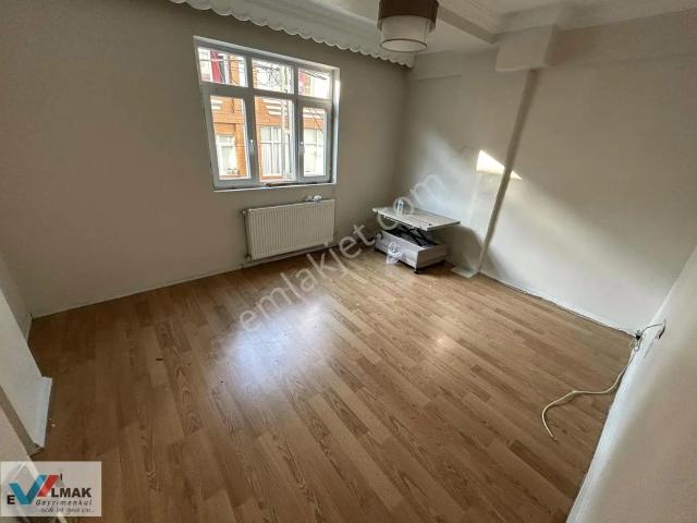 Evalmak'tan Söğütlüçeşme Mah.de Kiralık 2+1 Arakat Daire