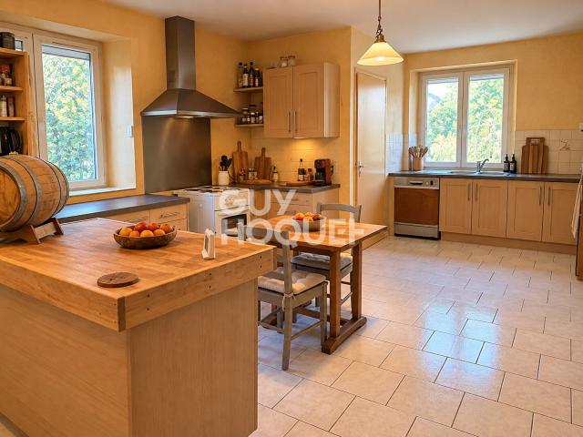EVANS ANCIEN CORPS DE FERME 2 LOGEMENTS INDEPENDANTS FORT POTENTIEL
