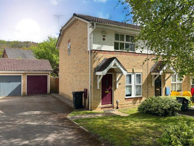 Evans Close, Bristol, BS4 3 bed house to rent £1,500 pcm £346 pw