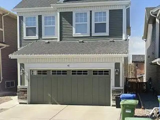 Evanston fully AC luxury home on a quiet street close to 2 schools