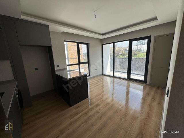 EVARS 'DAN PROTOKOL YOLU ÜZERİ VE ENDEMİK VADİ CEPHELİ 1+1 DAİRE
